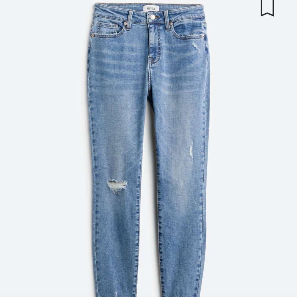 High Rise Distressed Jeans - Picture 5 of 5